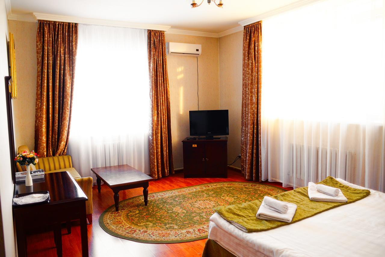 San Marino Hotel Astana Ngoại thất bức ảnh