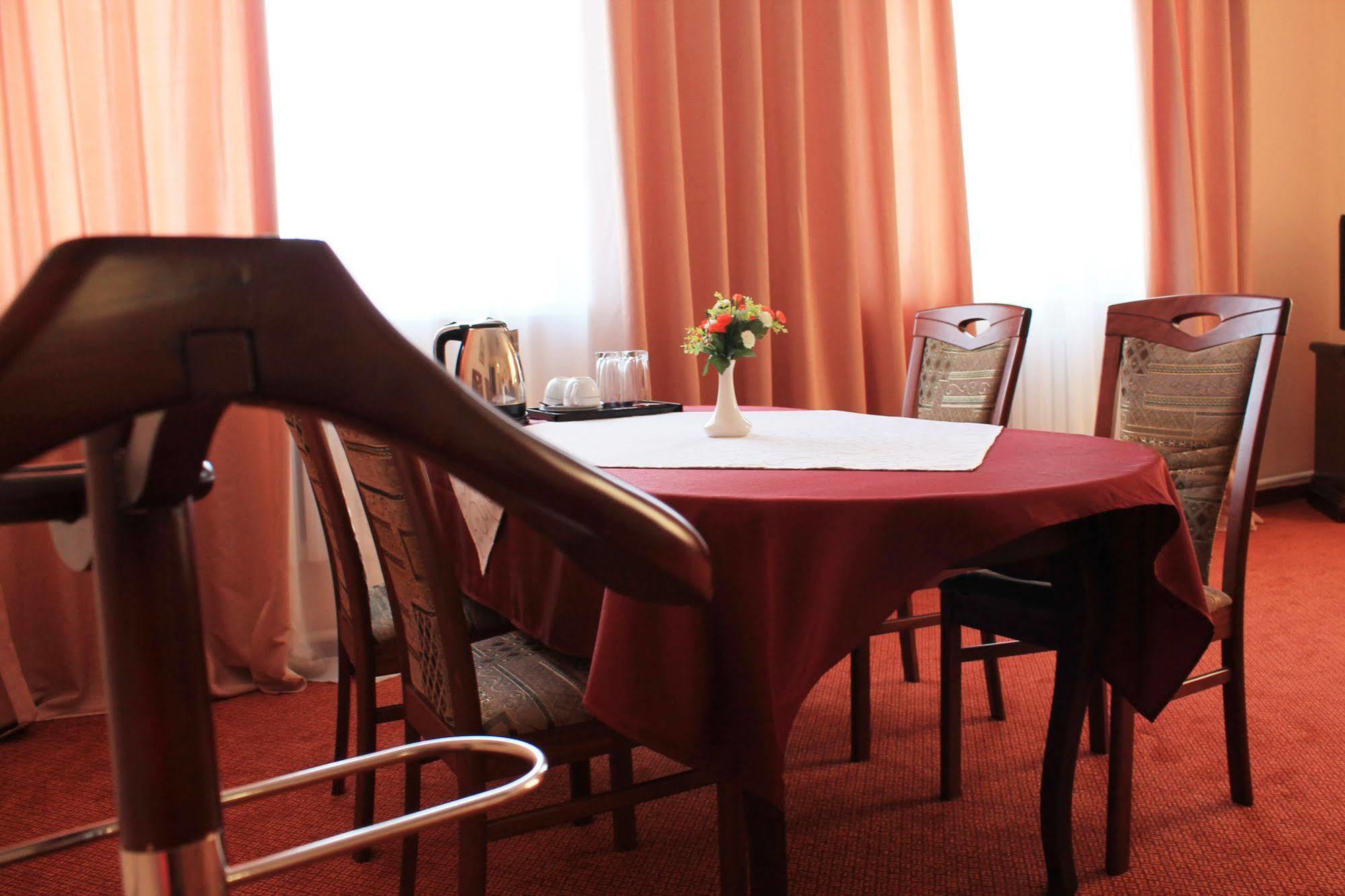 San Marino Hotel Astana Ngoại thất bức ảnh