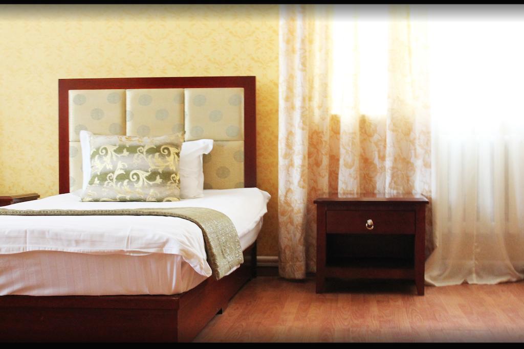 San Marino Hotel Astana Phòng bức ảnh